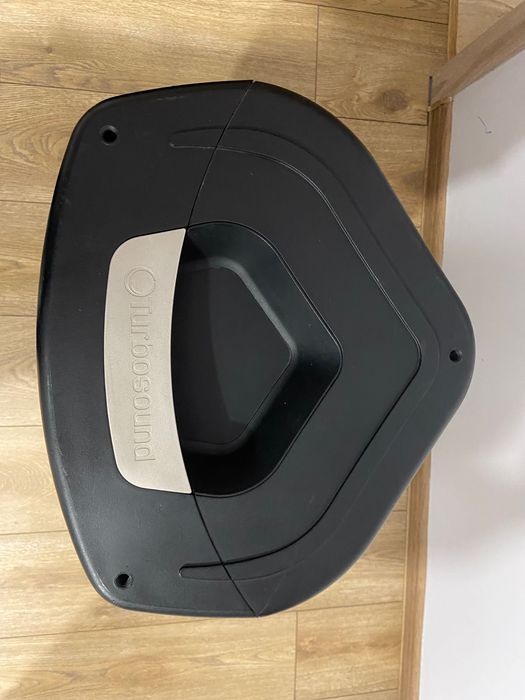Kolumna i pokrowiec Turbosound Milan M12