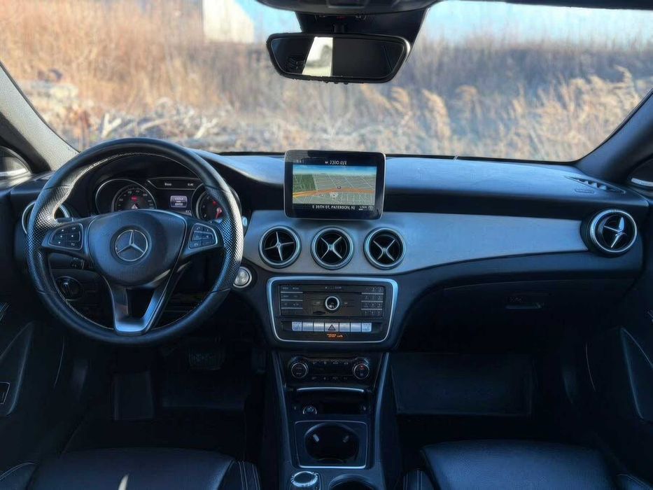 Mercedes-Benz CLA 250 4MATIC      2019