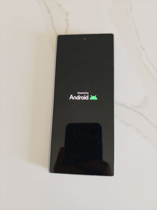 Samsung Galaxy Z Fold6 256 GB — Estado Impecável, Sem Marcas