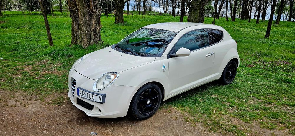 Alfa Romeo Mito Alfa Romeo MiTo, 2011r. niski przebieg, krajowy