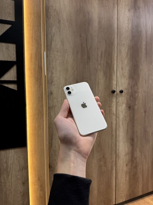 IPhone 11 64gb white Костюшка 5