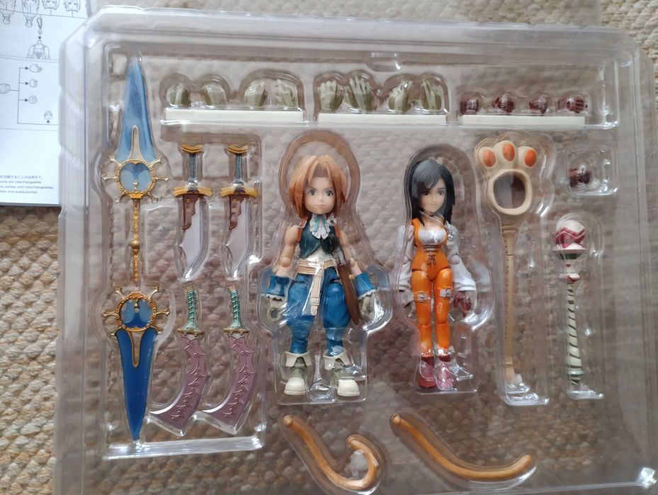 RARO Final Fantasy IX Bring Arts Zidane & Garnet – Completo