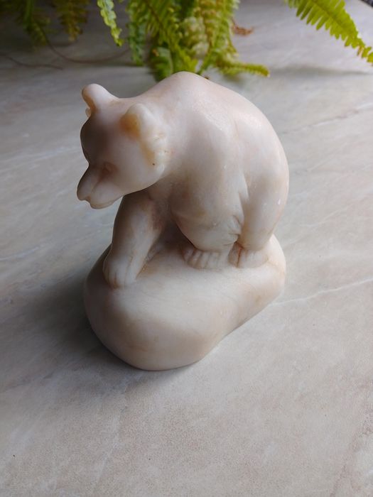 Статуетка ведмідь мрамор мармур