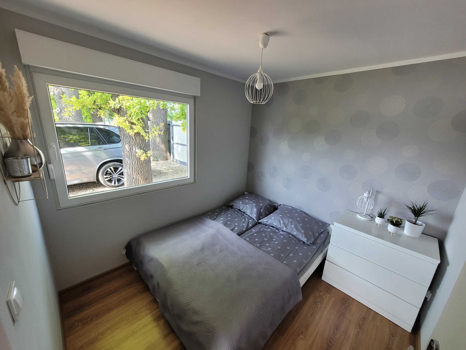 Domek nad jeziorem- linia brzegowa, pomost, mini plaża- Spalona