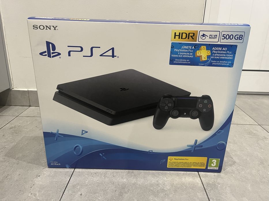 Playstation 4 slim 500GB com caixa
