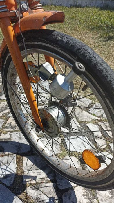 Bicicleta antiga, toda original, muito rara.