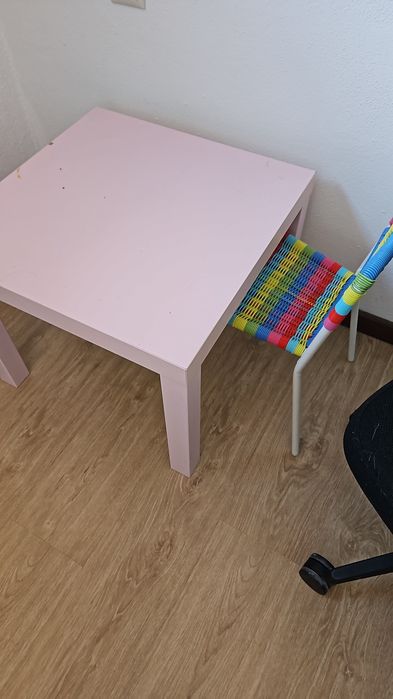 Vendo mesa de criança