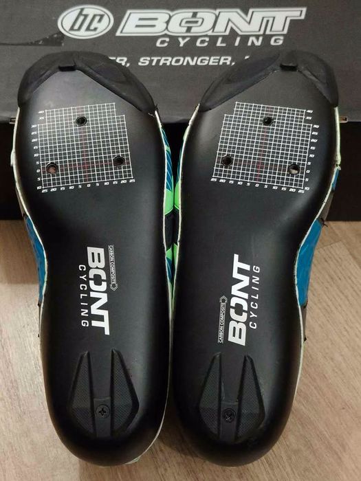 Sapatos de Ciclismo Bont Riot+ BOA Carbon moldáveis