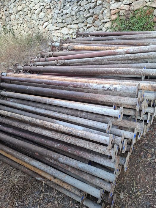 Prumos,escoras 3.50m usadas