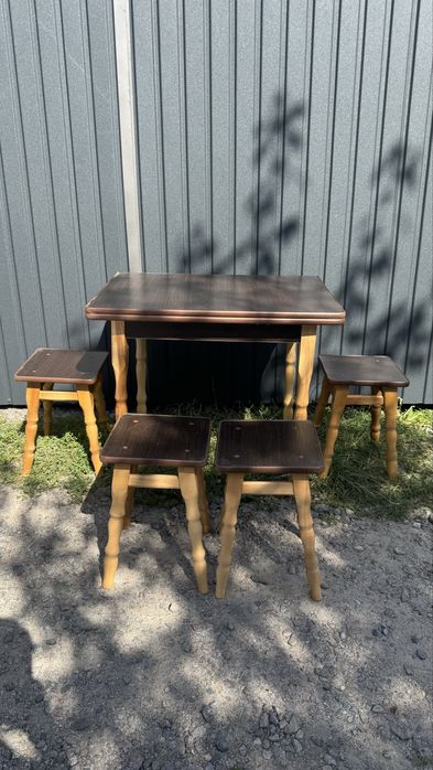 Кухонний комплект