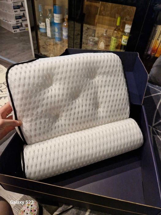 Poduszka do wanny antypoślizgowa