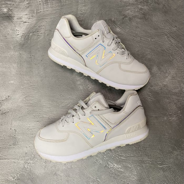 Жіночі кросівки New Balance 574 білі