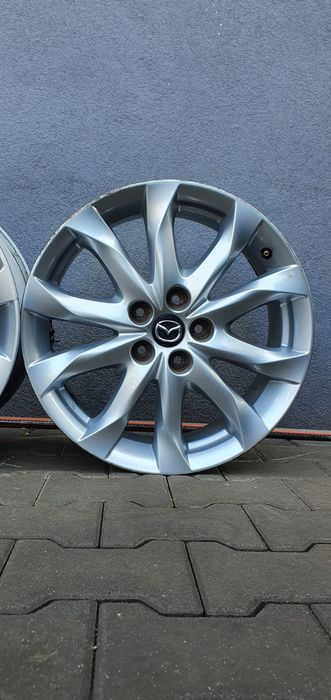 18 5x114,3 Mazda oryginalne