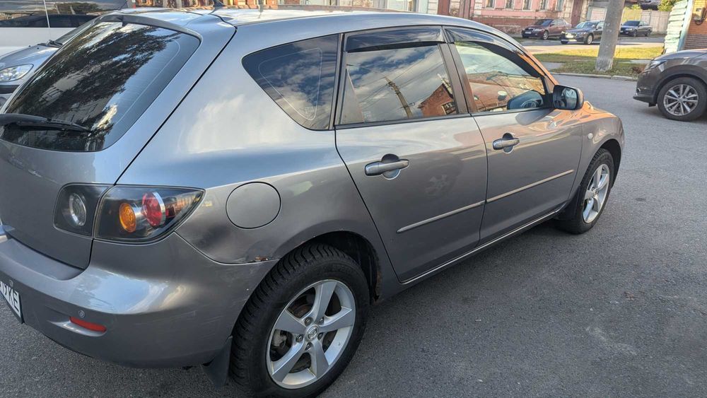 Продам Mazda 3 hatchback 2005 рік