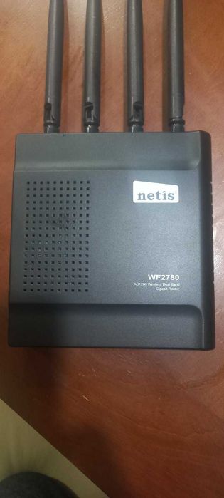 Продам роутер Netis WF2780