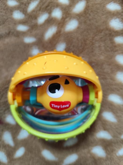 Продам набір іграшок 0+