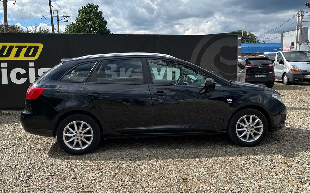 Seat Ibiza 2011 року