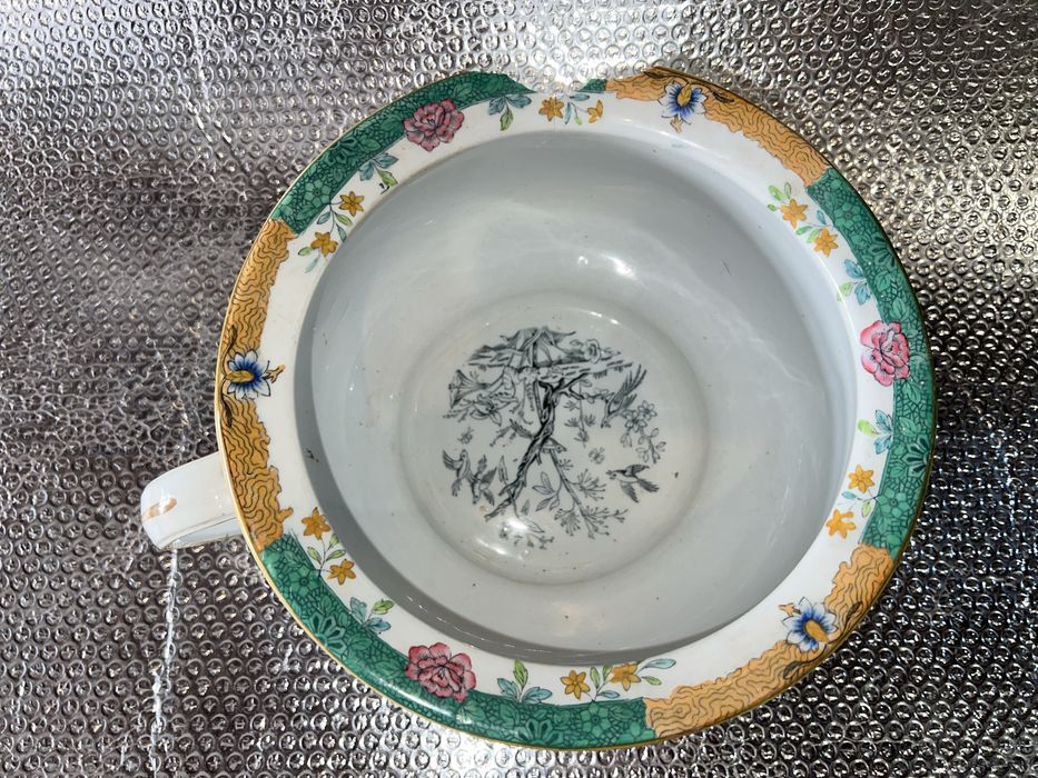 Urinol Antigo de Coleção em Porcelana Fina