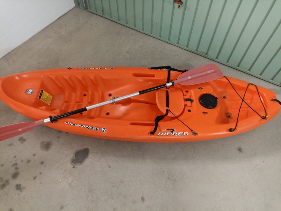 Kayak Wilderness Systems Ripper 1 Lugar + Pagaia – Excelente Estado