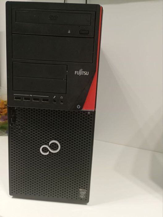 Системний блок Fujitsu Esprimo P720