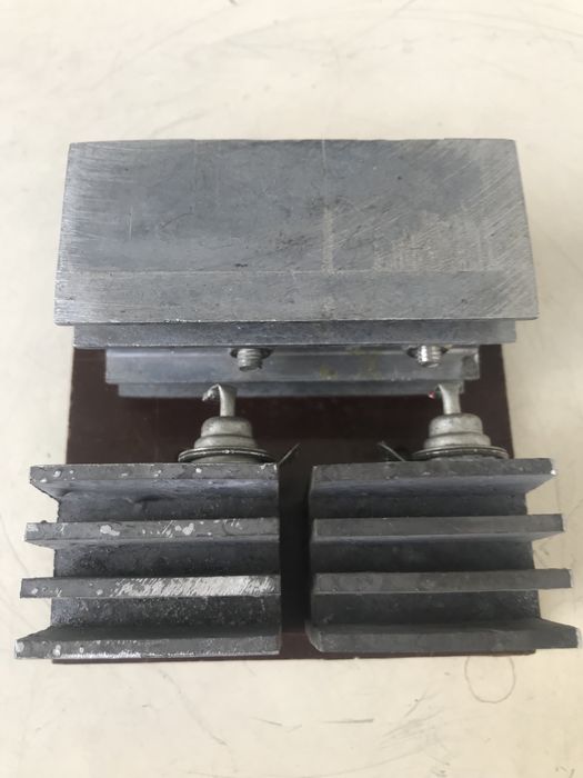 Диоды с радиатором. Диоды, тиристоры, диодный мост