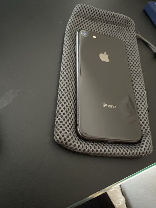 Iphone 8 64 GB Cinzento Sidral