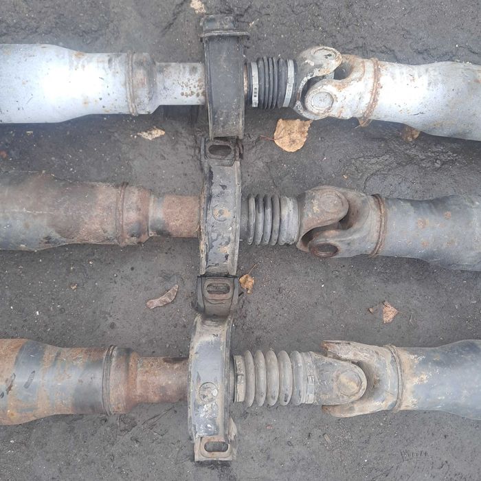 Кардан карданний вал середній Sprinter LT 1996-2006 Спрінтер