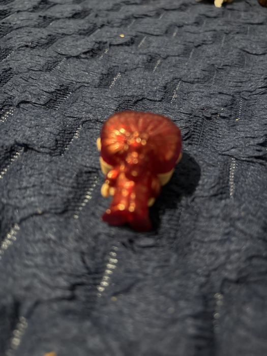 Kinder joy stranger things upside down. Max.