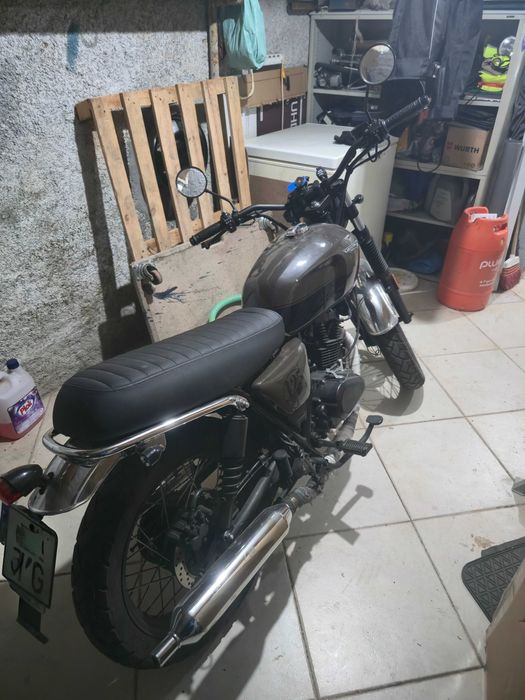 Brixton Cromwell 125