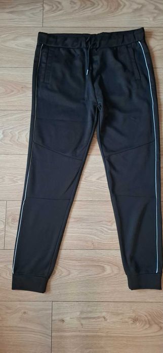 Męskie Spodnie Dresowe - XL