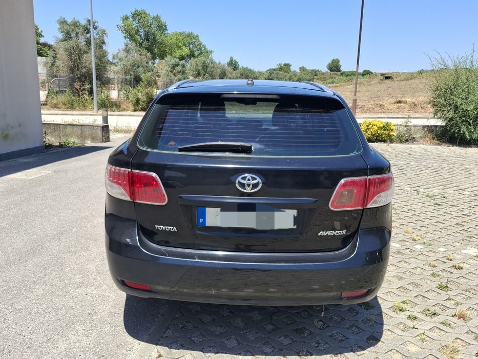 Toyota Avensis SW — fotografia 5