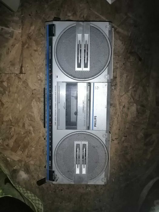 Radiomagnetofon Philips D-8130