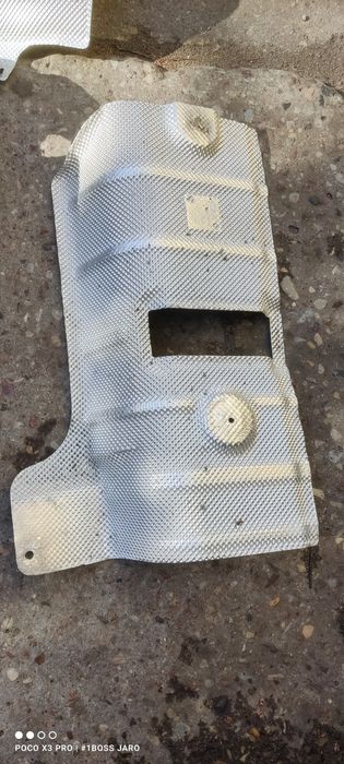 FORD EcoSport USA Osłony termiczne układu wydechowego komplet