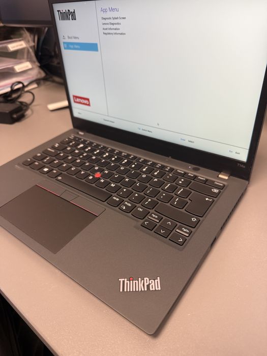 Lenovo ThinkPad T14S Gen 2 i7-1165G7 | 512GB | 16GB | FV