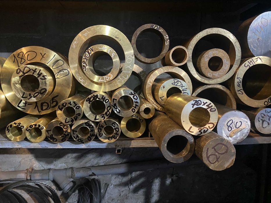 Втулки бронза БрАЖ, ОЦС, латунь. власне литво