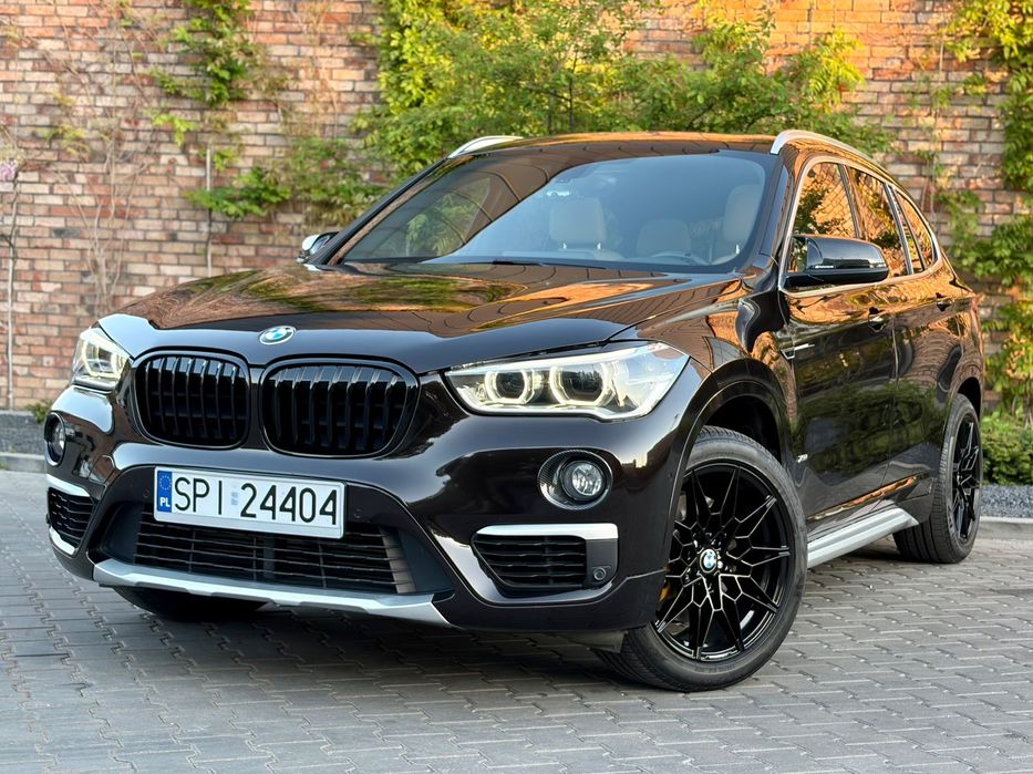 BMW X1 4x4 231km benzyna automat Kamera Android/CarPlay Panorama Skóra