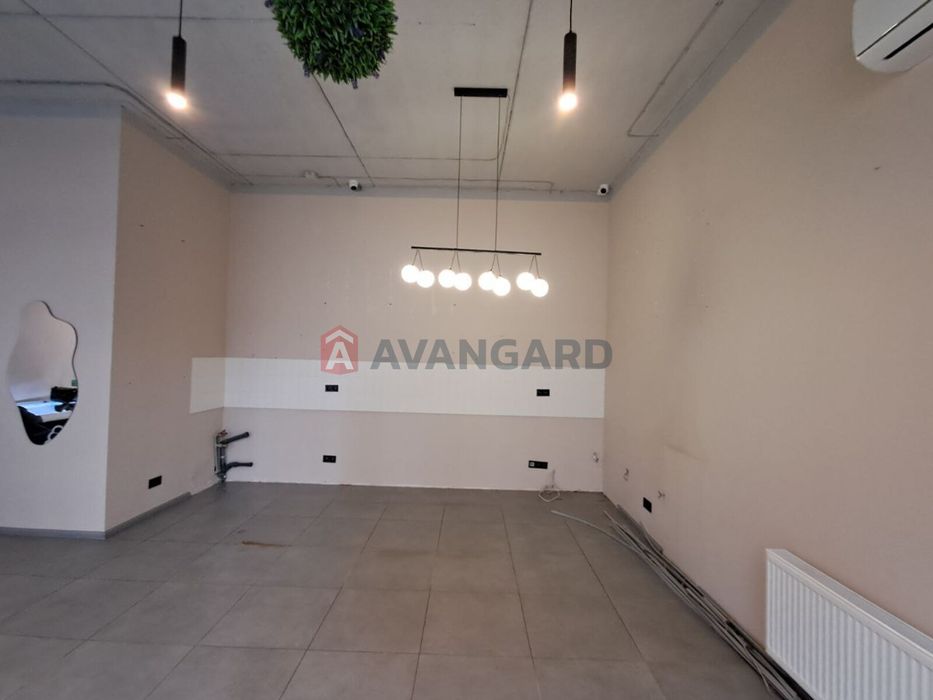 Оренда нежитлового приміщення 37 кв.м 1 поверх окремий фасадний вхід