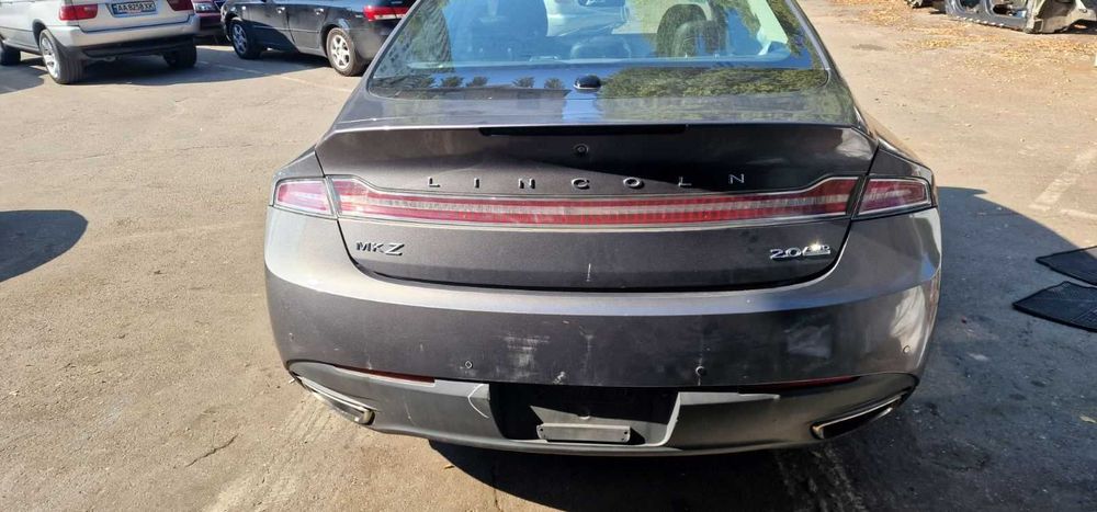 Lincoln mkz 2013- стекло боковое дверное