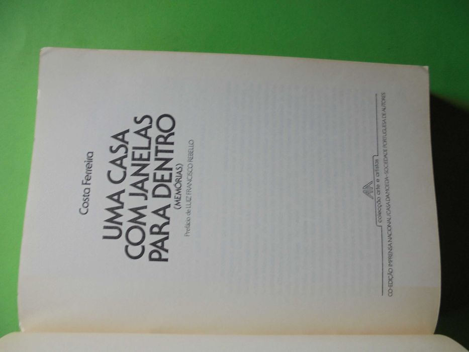 Ferreira (Costa);Uma Casa com Janelas para Dentro (Memórias)