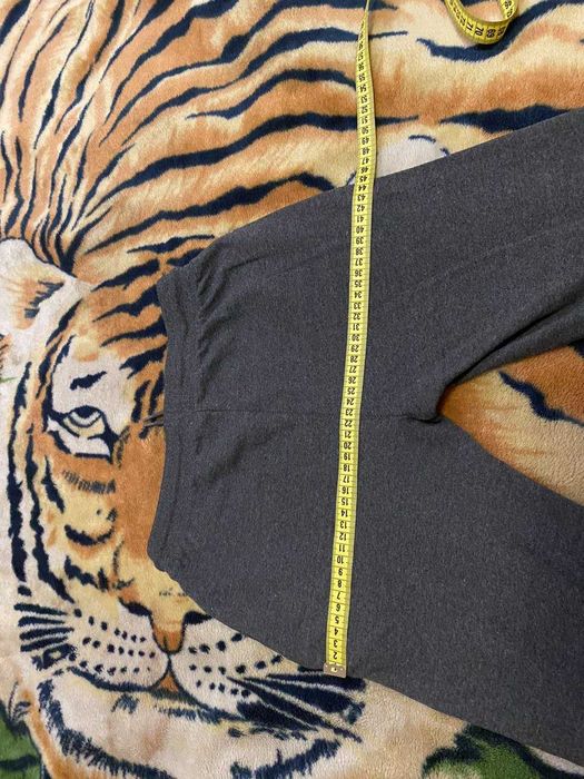 Толстовка черная с капюшоном молнией принт белые звёзды FLASHLIGHTS