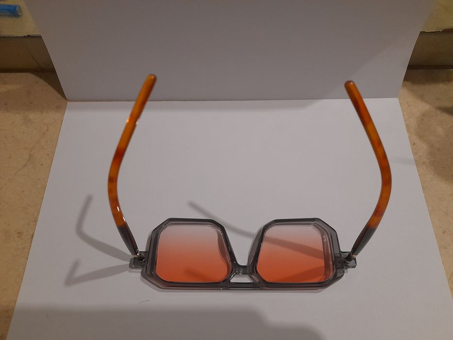 Vendo óculos de sol