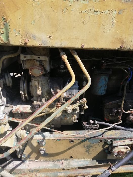 Продам трактор екскаватор