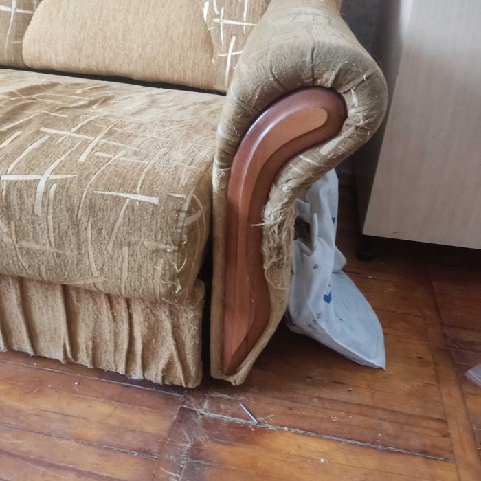 Продам диван и кресло