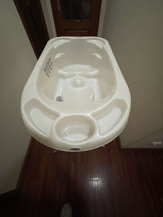Banheira de Bebé Jané — Usada, em Excelente Estado
