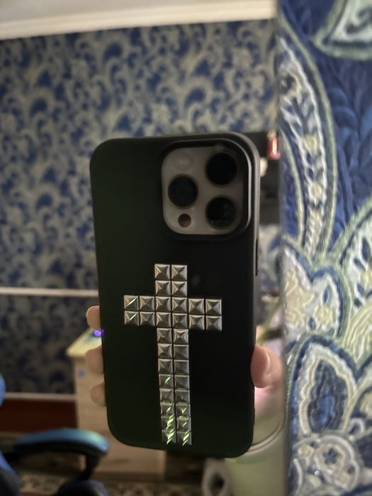 Чехлы на Iphone 16 pro max