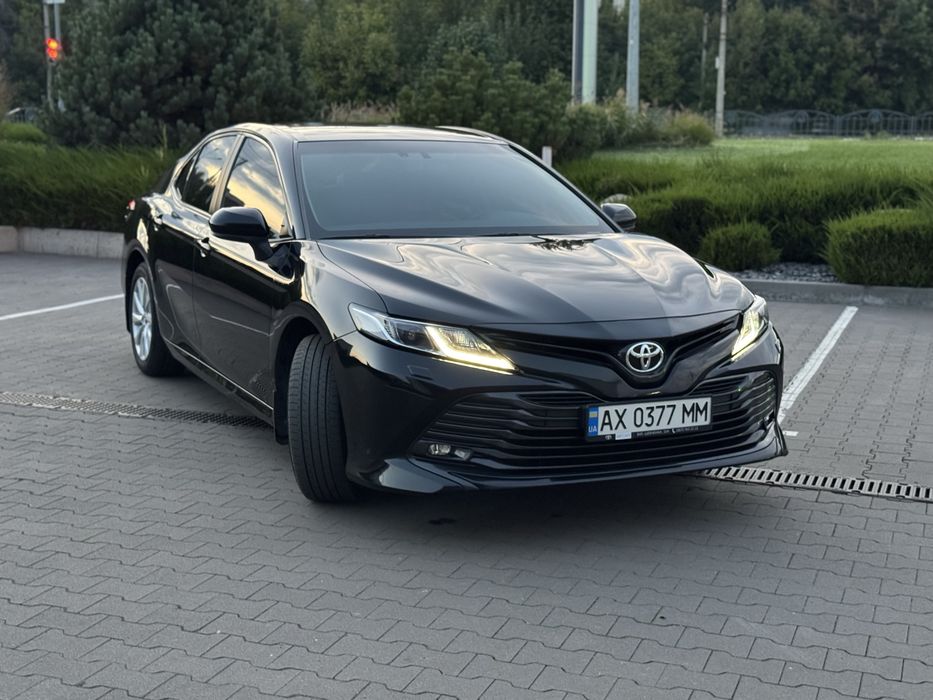 Toyota camry 70