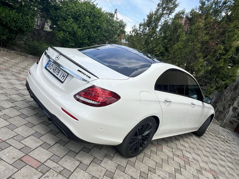 Mercedes E400 4Matic W213