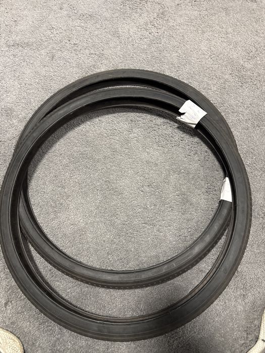 Opony stomil 22x1 3/8  2 szt