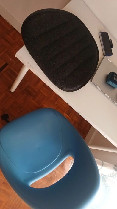 Mesa + cadeira ajustável