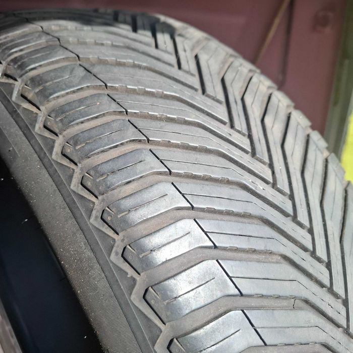 Opony Michelin Crossclimate 235/55 R19